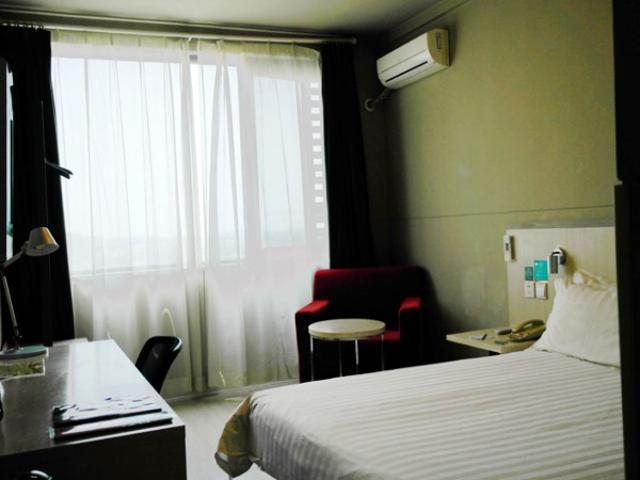 Jingjiang Inn Jurong Renmin Road Zhenjiang  Esterno foto